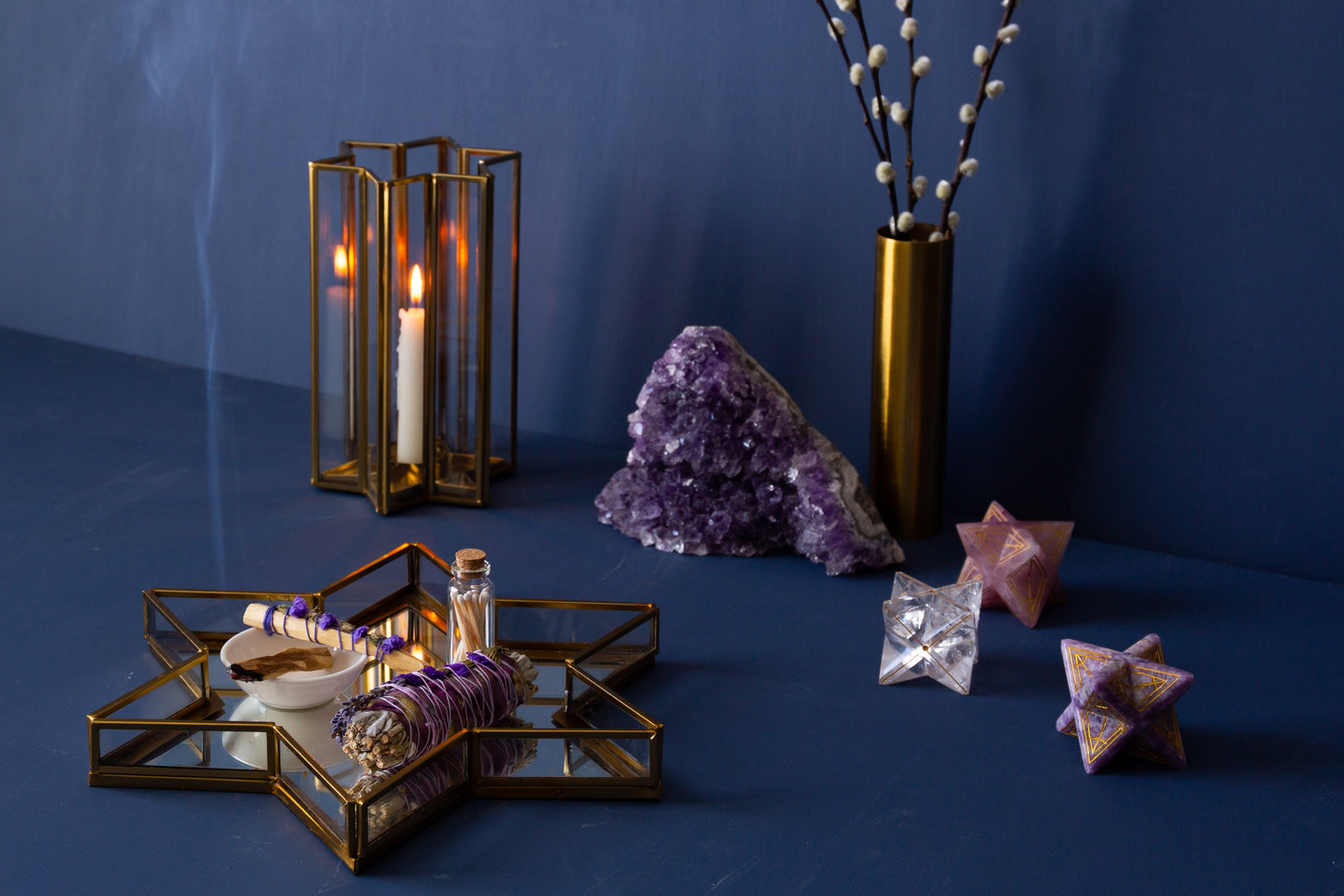 Liora Hurricane Candle Holder – Star of David Décor