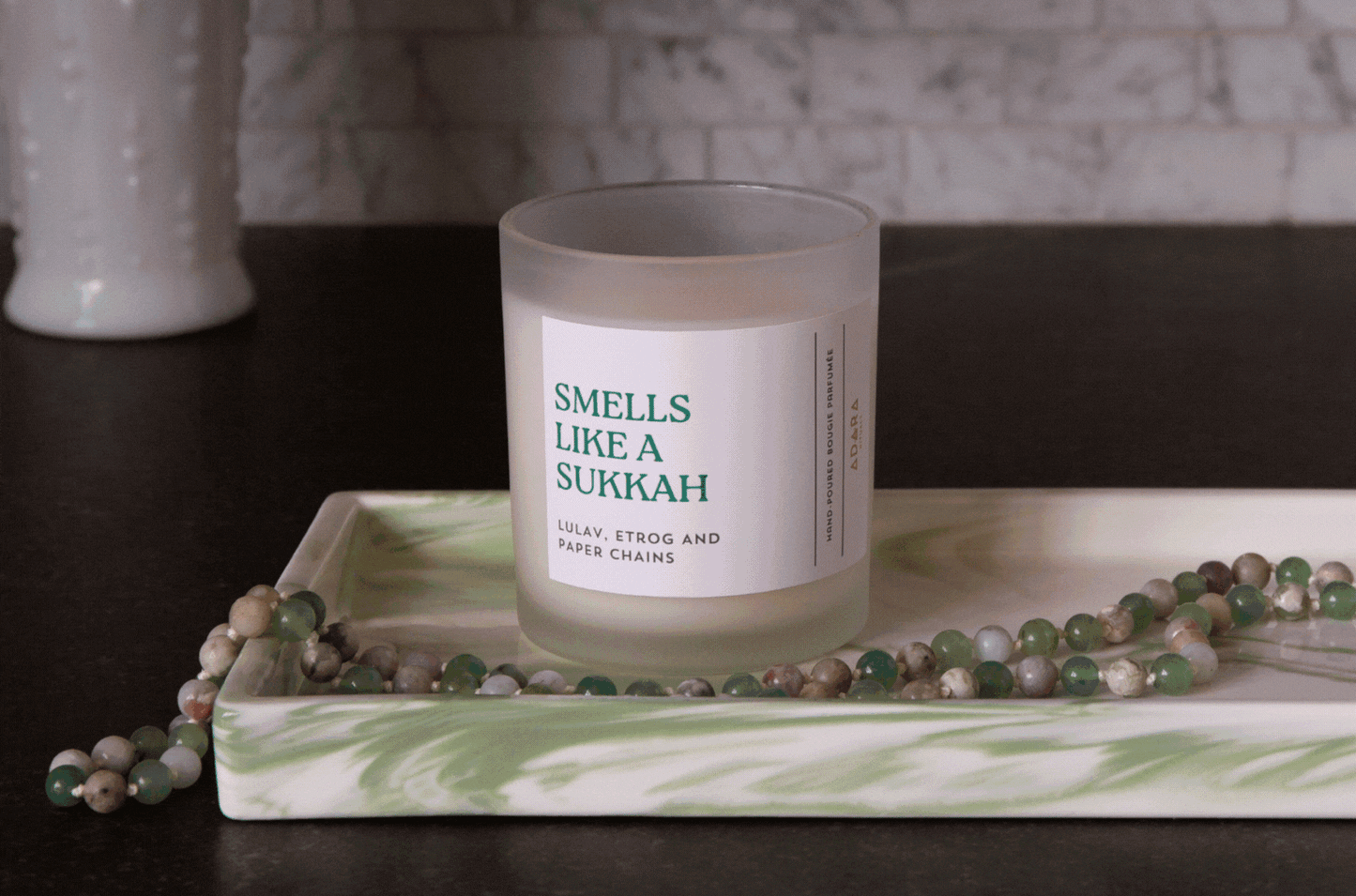 Smells Like a Sukkah Candle – Lulav, Etrog & Paper Chains