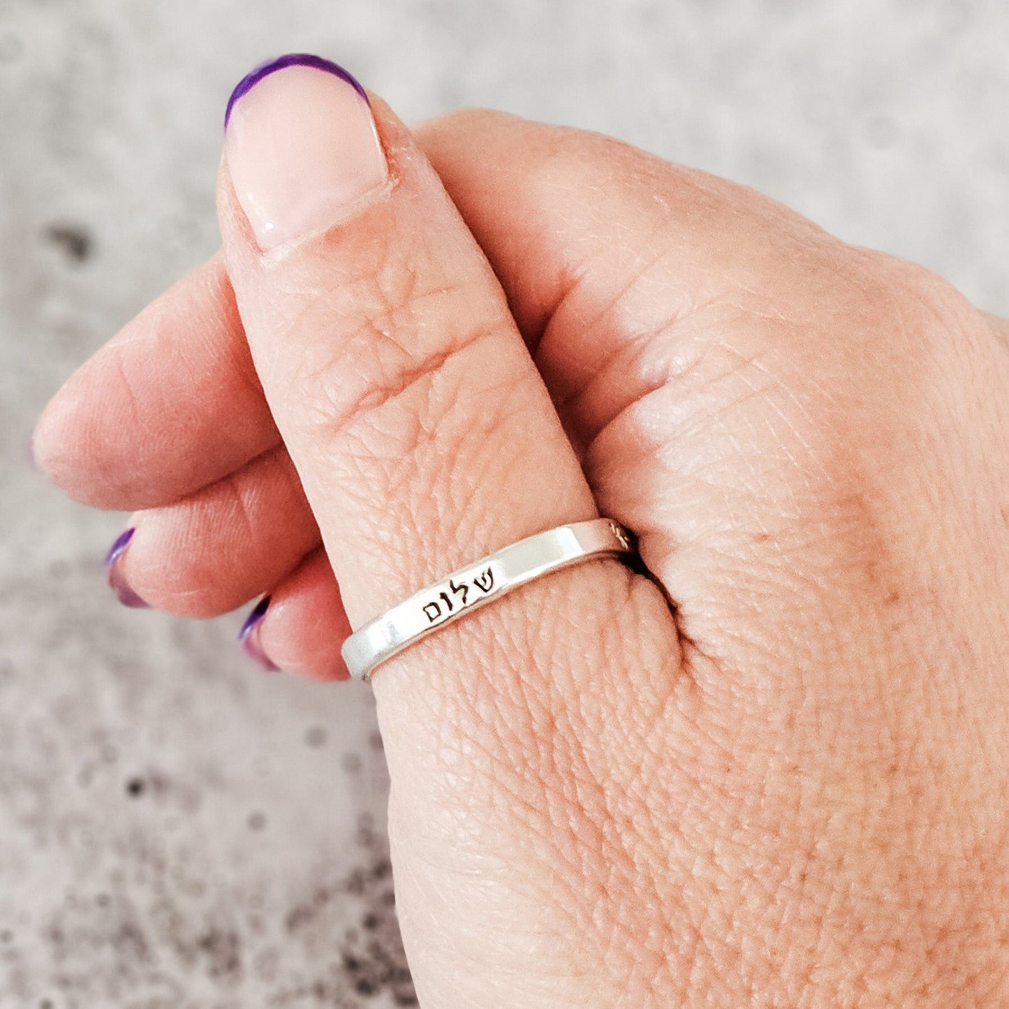 Shalom Sterling Silver Band Ring – English or Hebrew