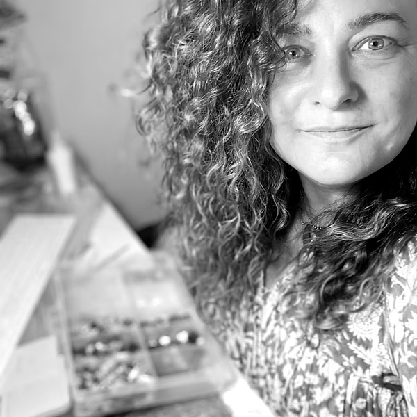 Filigree Artist Justine Kuram