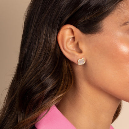 Pavé Outlined Four Leaf Clover Stud Earring