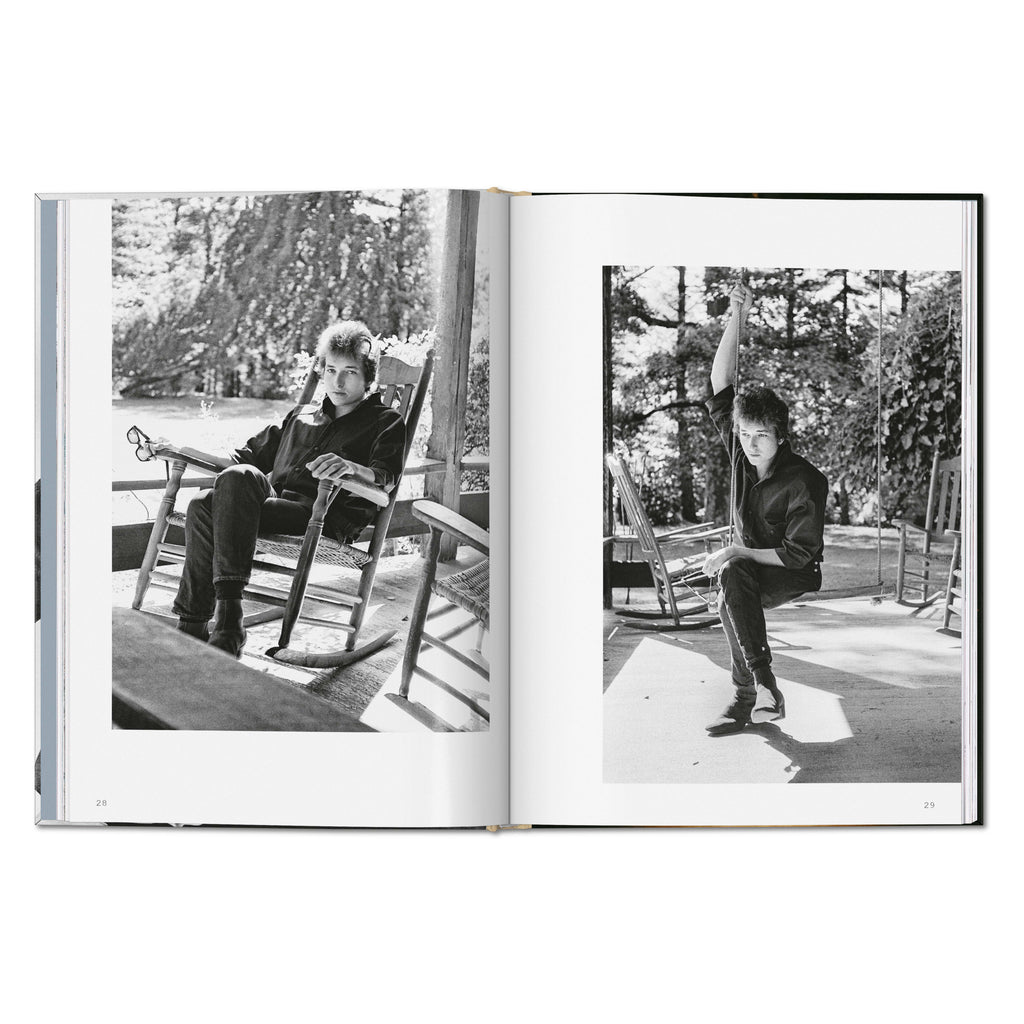 Daniel Kramer. Bob Dylan. A Year and a Day