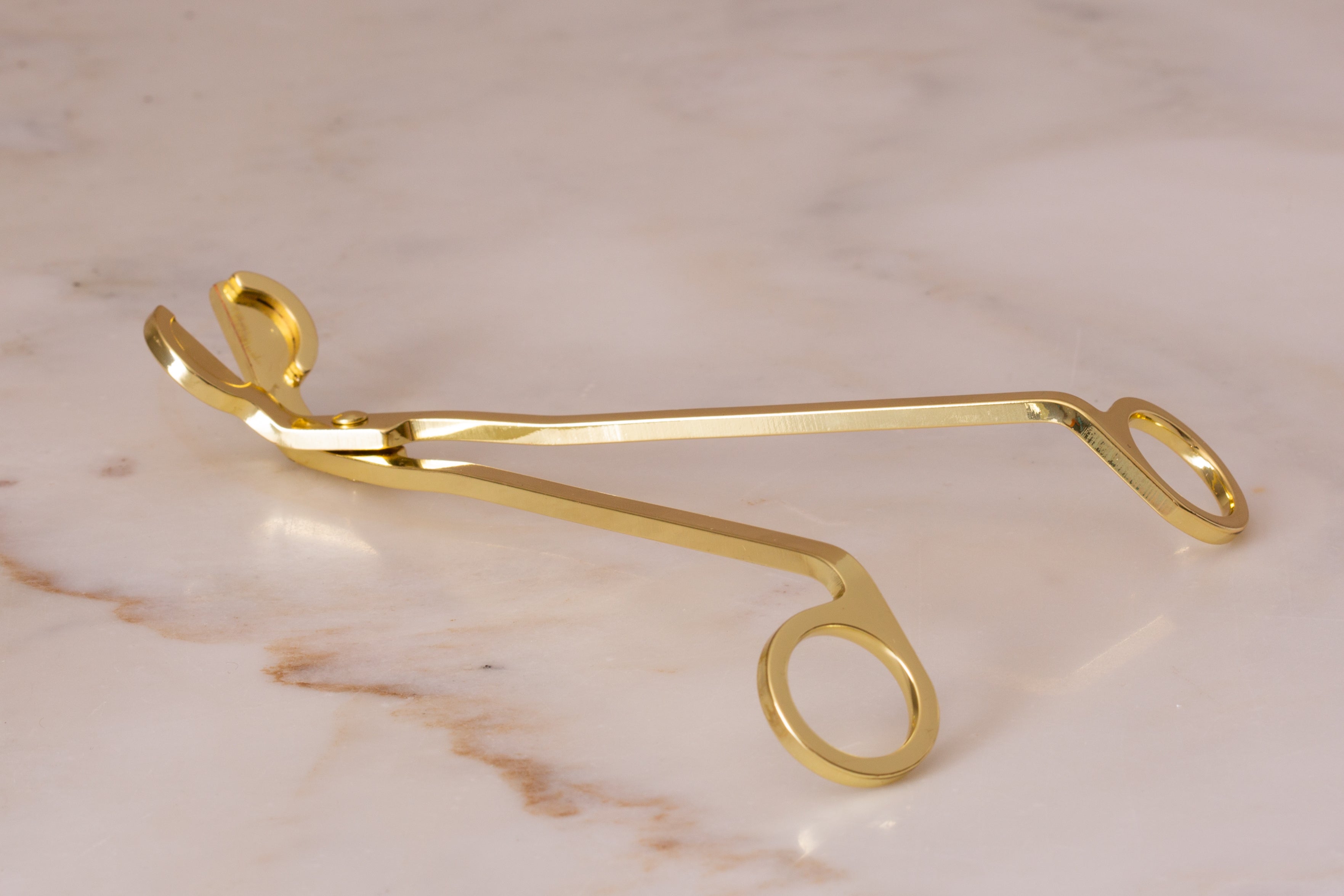 Gilded Wick Trimmer – Luxe Candle Accessory