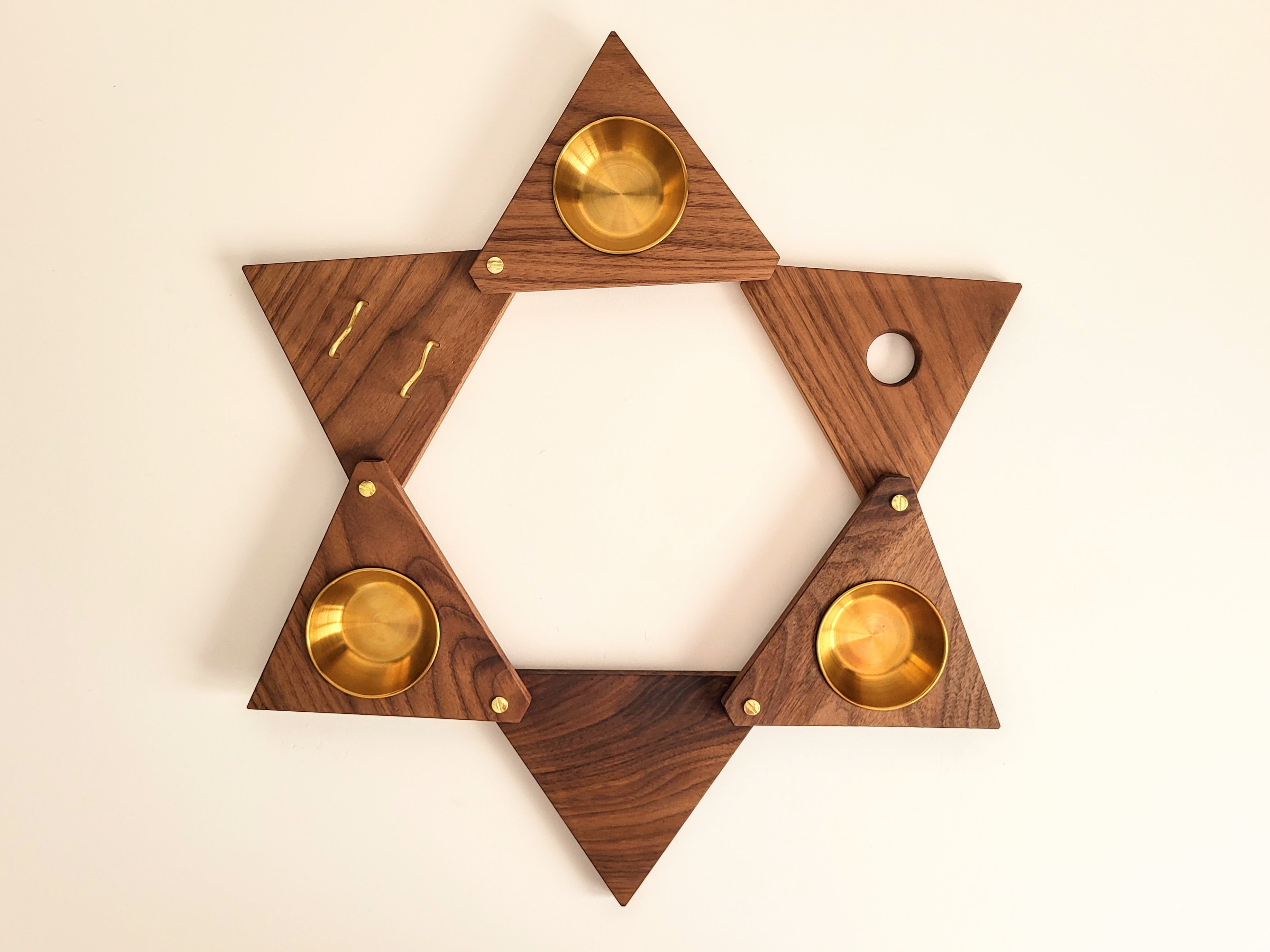 Freestyle Seder Plate