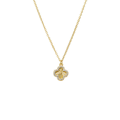 Pavé Outlined Ridged Clover Pendant Necklace