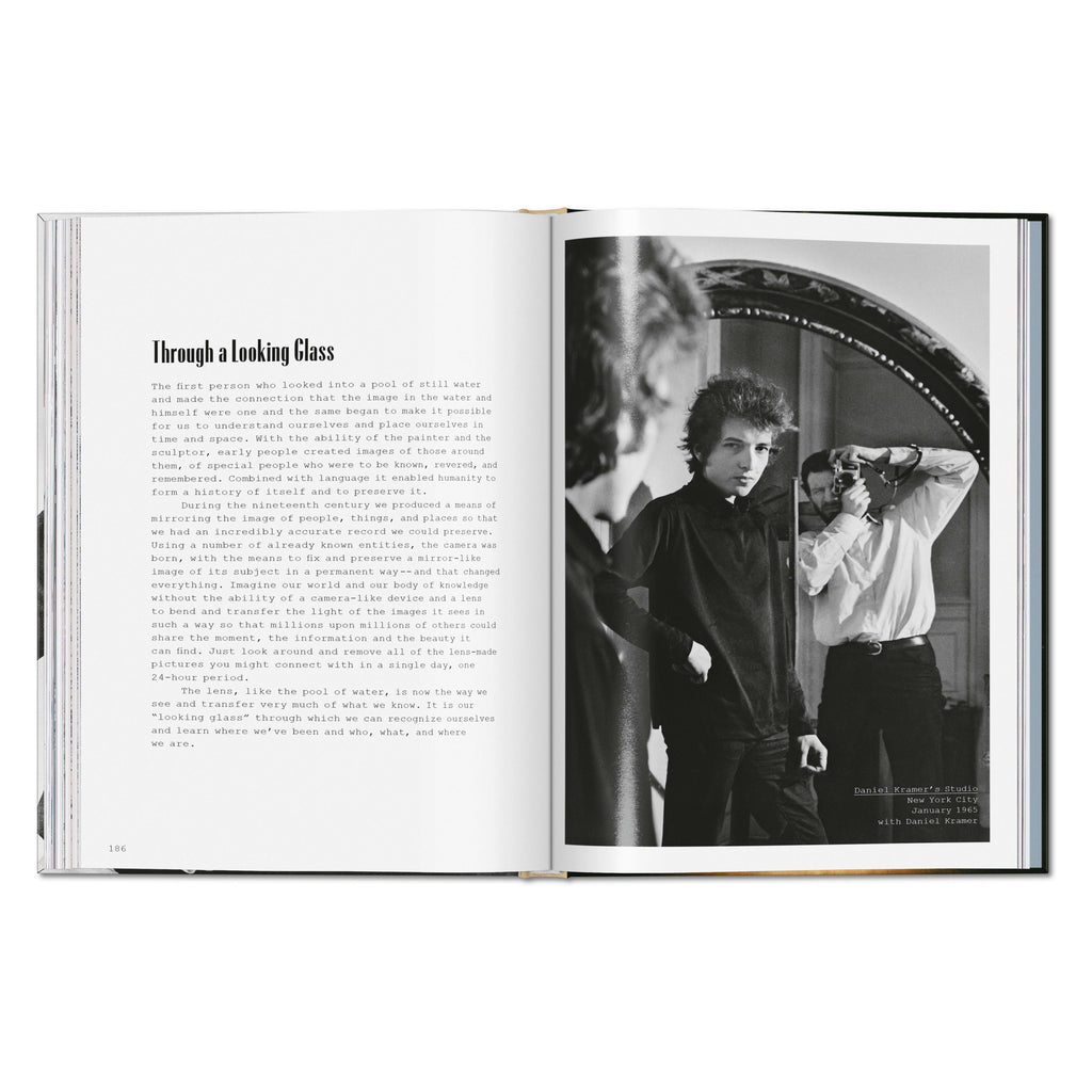 Daniel Kramer. Bob Dylan. A Year and a Day