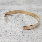 Star of David detail on Hineni Hebrew Cuff Bracelet