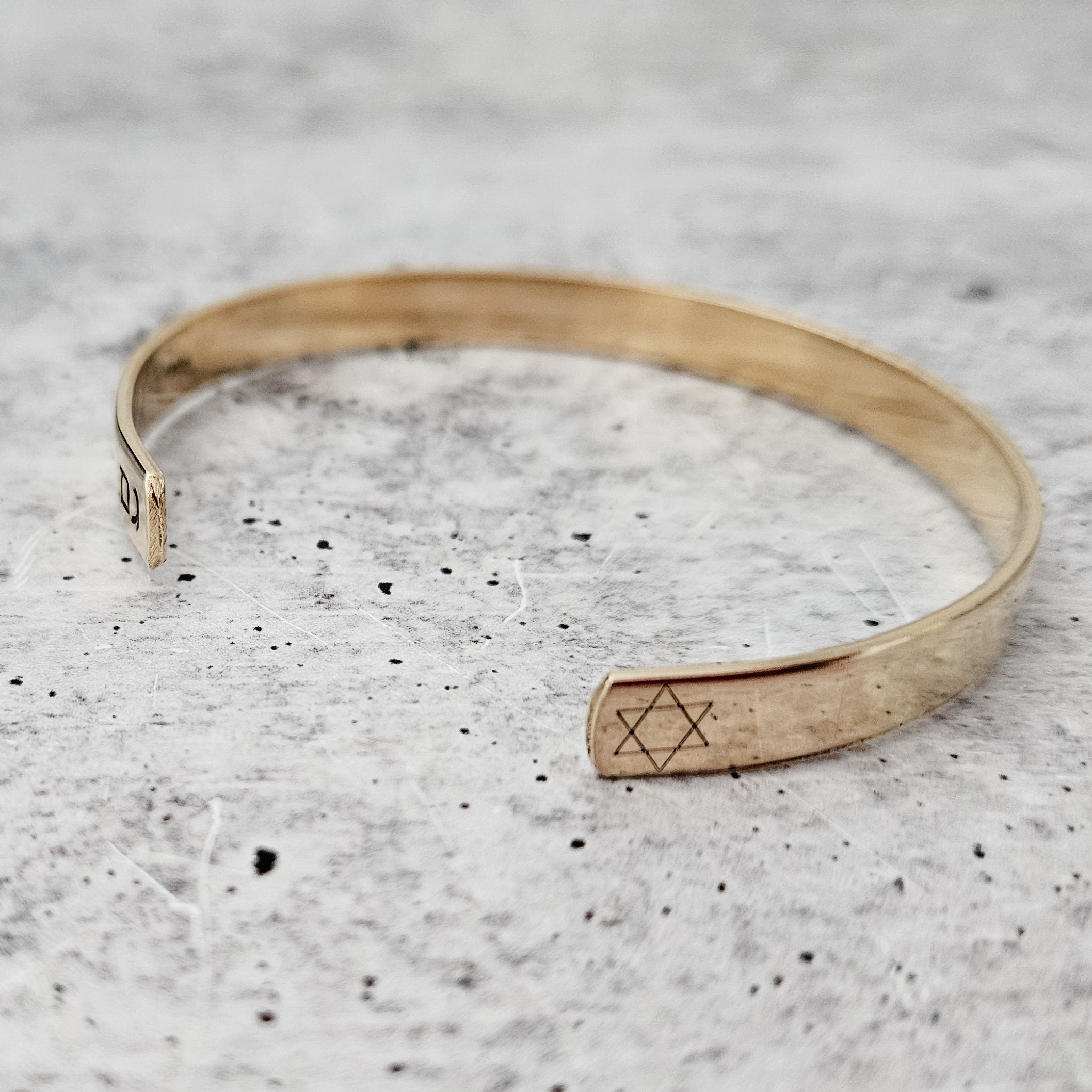 Star of David detail on Hineni Hebrew Cuff Bracelet