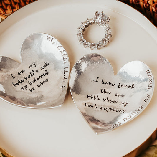 Song of Solomon Heart-Shaped Pewter Ring Dish – Bride & Groom