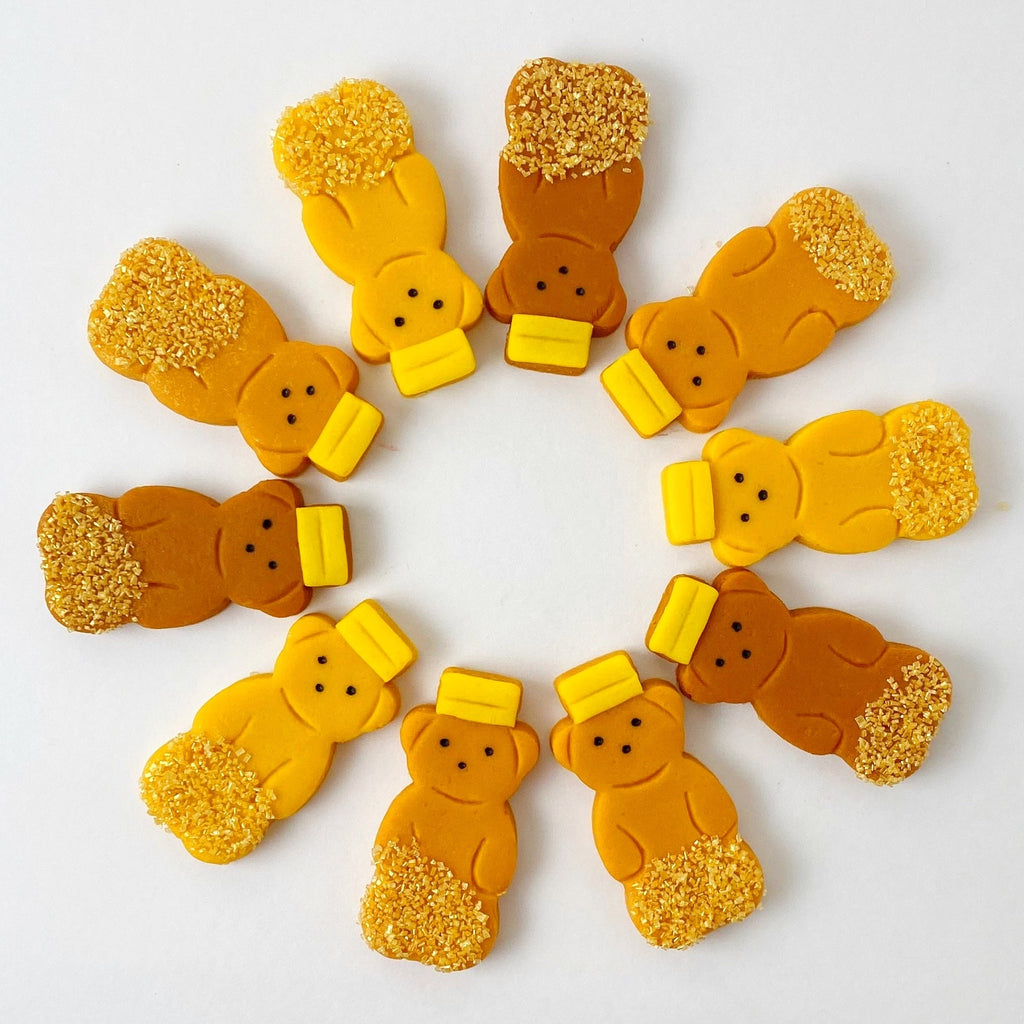 Rosh Hashanah marzipan Honey Bears arranged in a circle by Marzipops