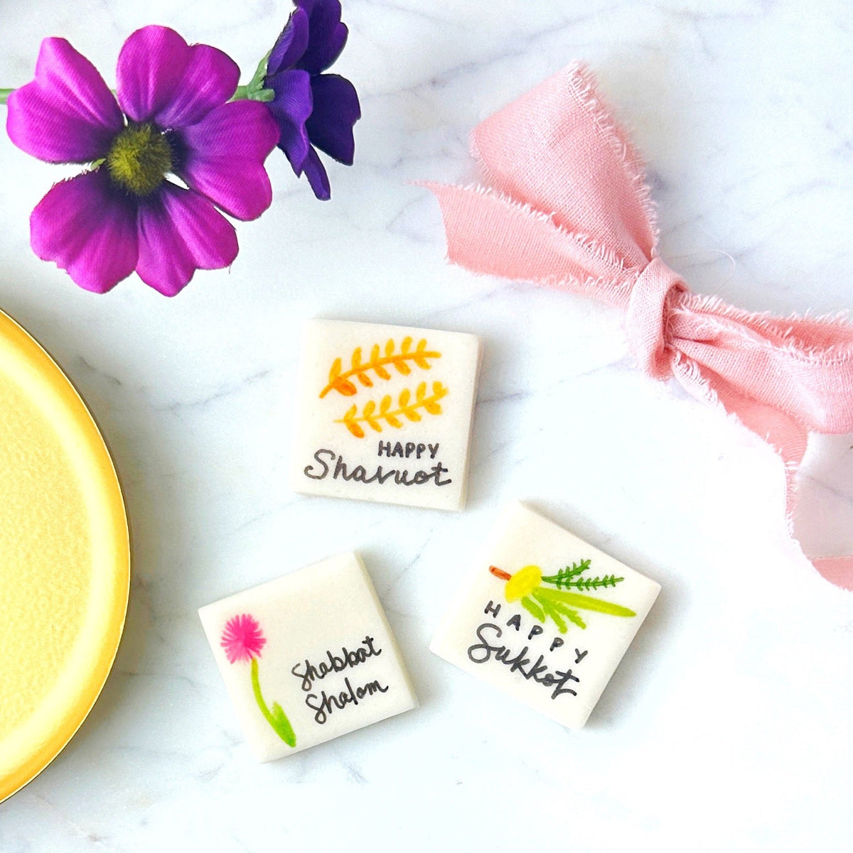 Assorted Jewish holiday marzipan place cards including Sukkot designs by Marzipops