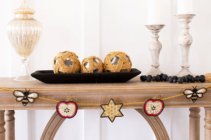 Devra Apples & Honey Beaded Garland – Rosh Hashanah Décor