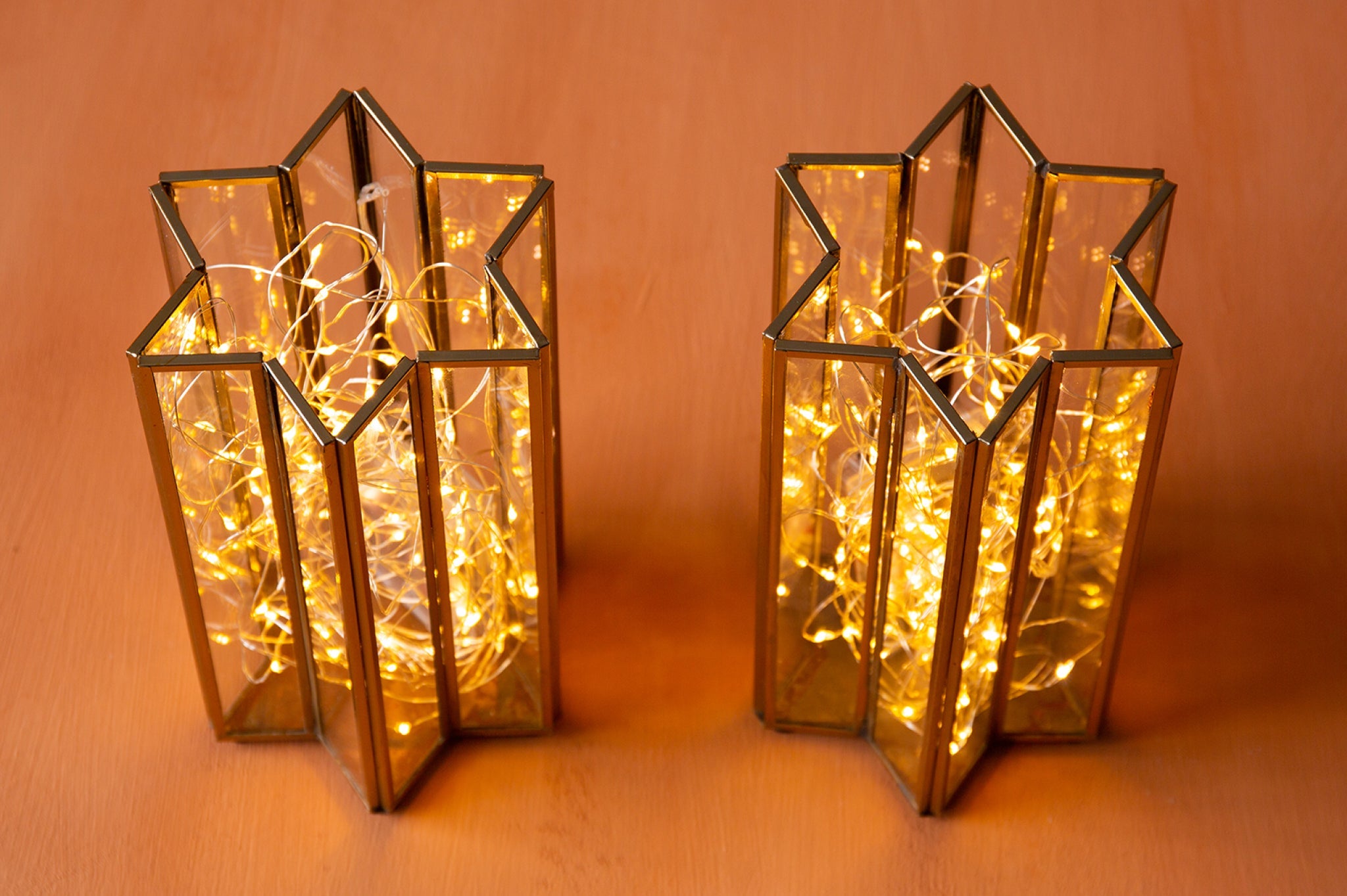 Liora Hurricane Candle Holder – Star of David Décor